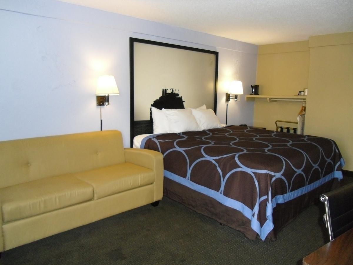 Super 8 By Wyndham West Palm 2* Lantana